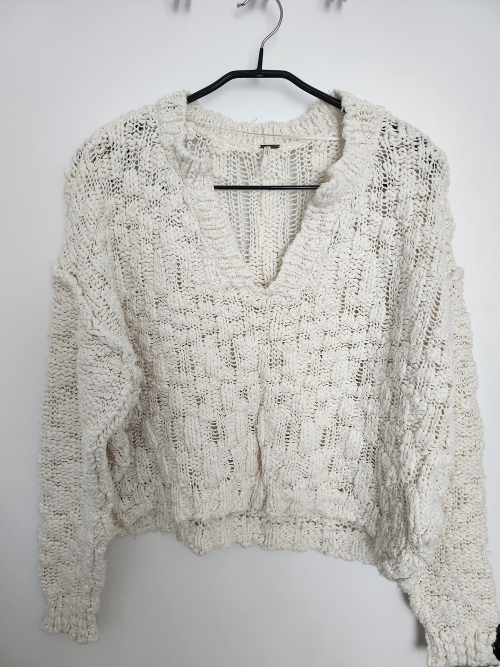 Free People Ivory Chunky Cable V-Neck Sweater